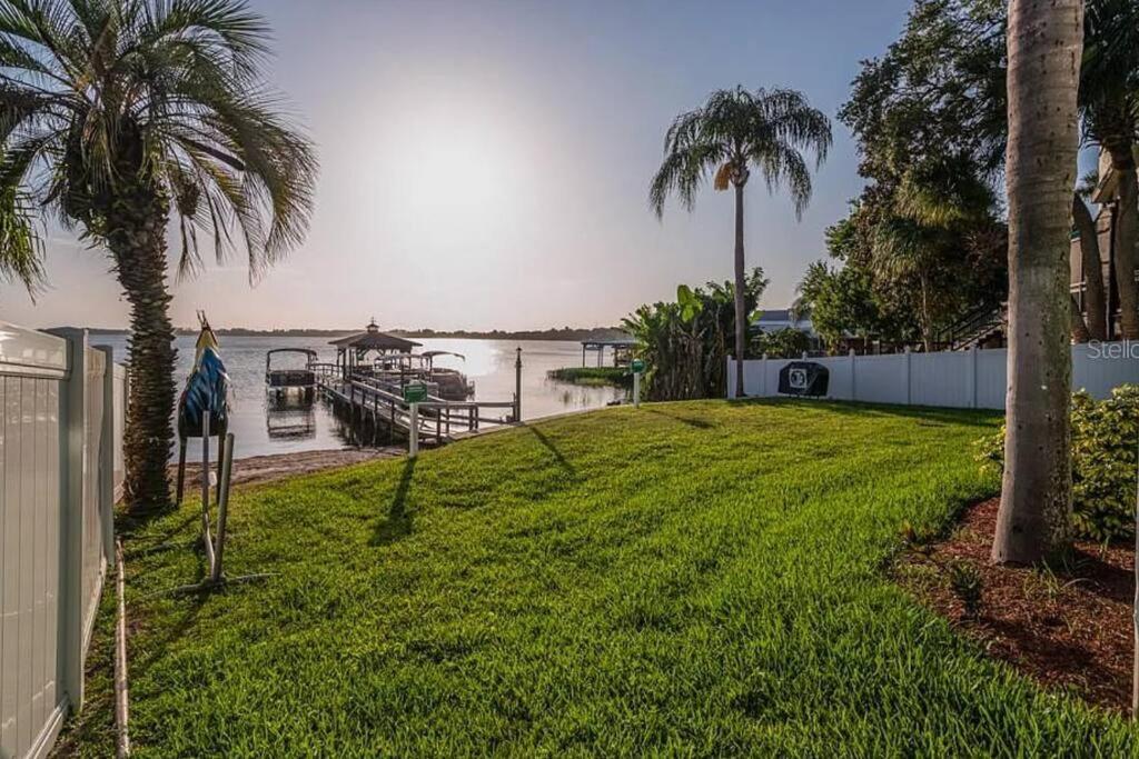 Lakefront Duplex With Pontoon Boat 2 Bedroom Home Mount Dora Exteriör bild