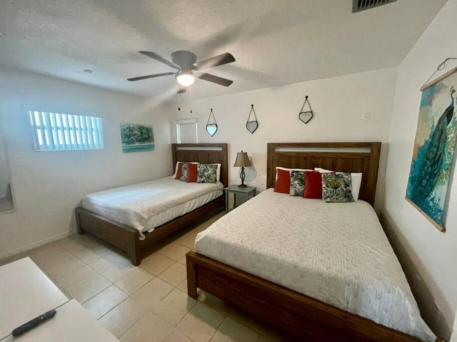 Lakefront Duplex With Pontoon Boat 2 Bedroom Home Mount Dora Exteriör bild